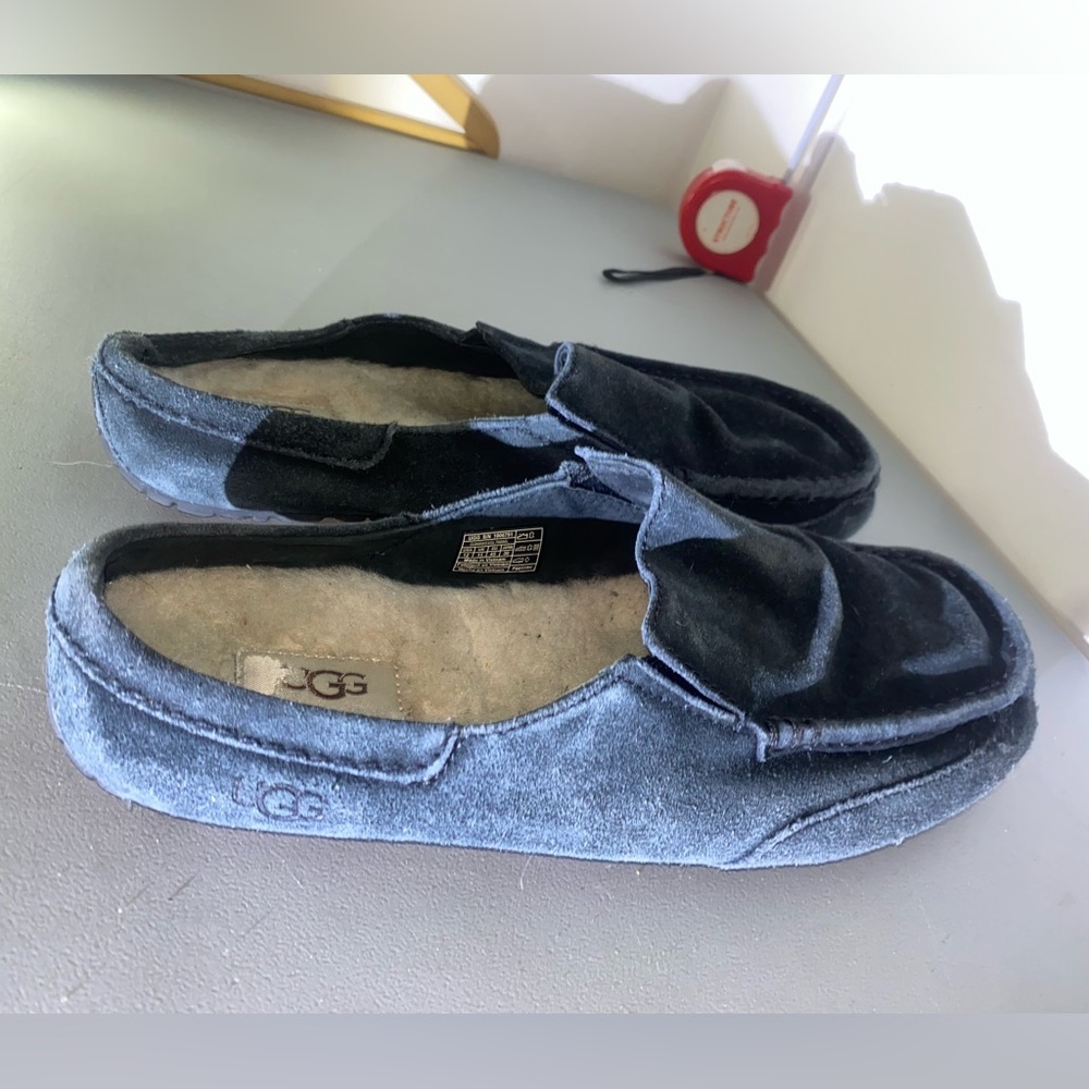 UGG Alamar Men Clog Slippers Size 12 Black Suede Shearling Sheepskin Slip On NEW